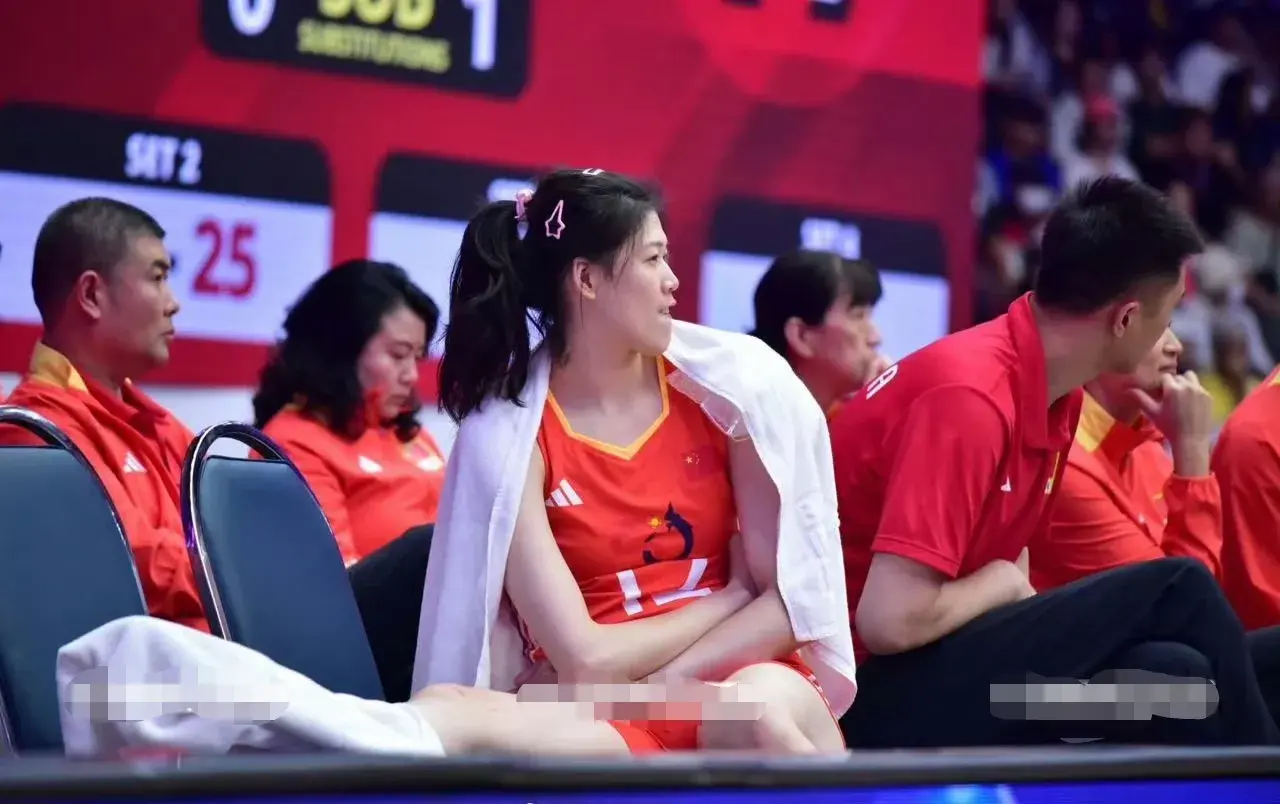 div, 李盈莹的首