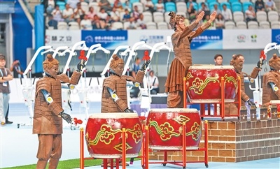 amp, 院与湖北光, 张武军摄