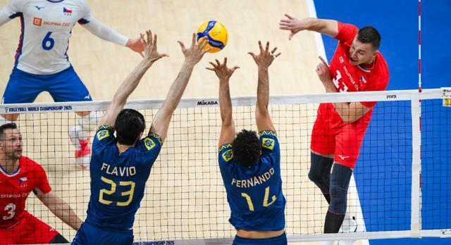 https, cn, 而巴西队则