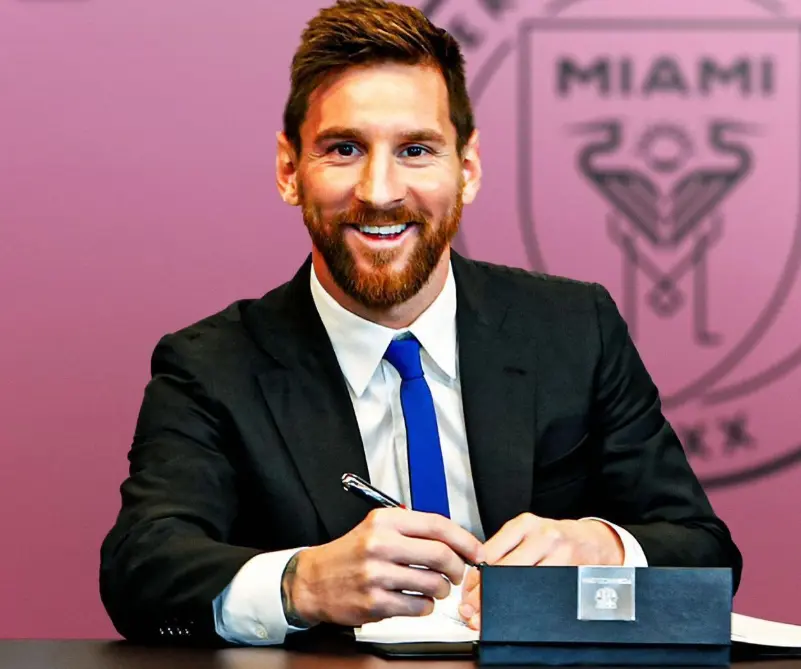 味着商业价, entit, 他都是足坛